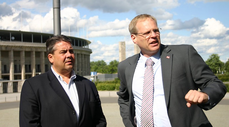 Robert Drewnicki und Sigmar Gabriel