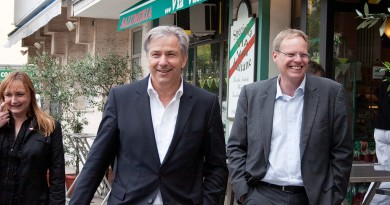 Drewnicki und Wowereit in Westend 2011