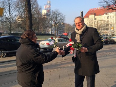 Rosen zum Frauentag 2016